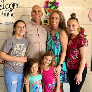 Meet your Posher, Keli